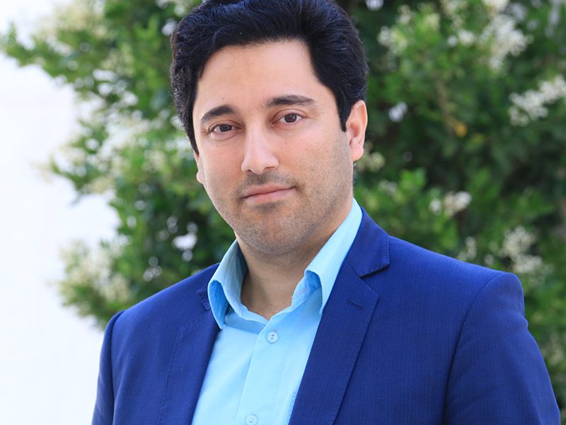 دکتر جهانگیر