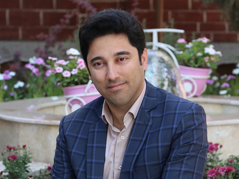 دکتر جهانگیر