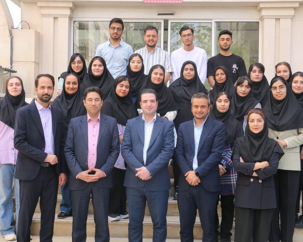 دانشجویان وارستگان