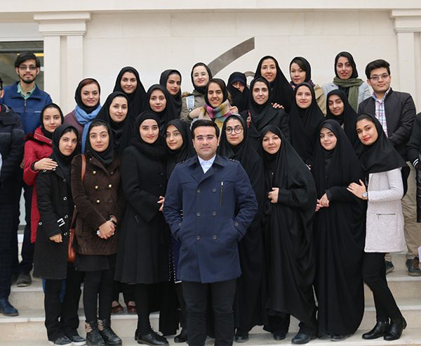 دانشجویان وارستگان
