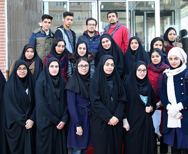 دانشجویان وارستگان