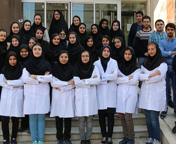دانشجویان وارستگان