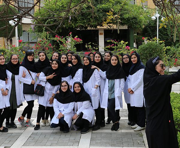 دانشجویان وارستگان
