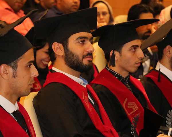 جشن فارغ التحصیلی