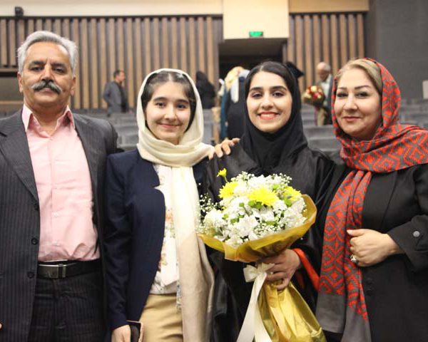 جشن فارغ التحصیلی دانشجویان