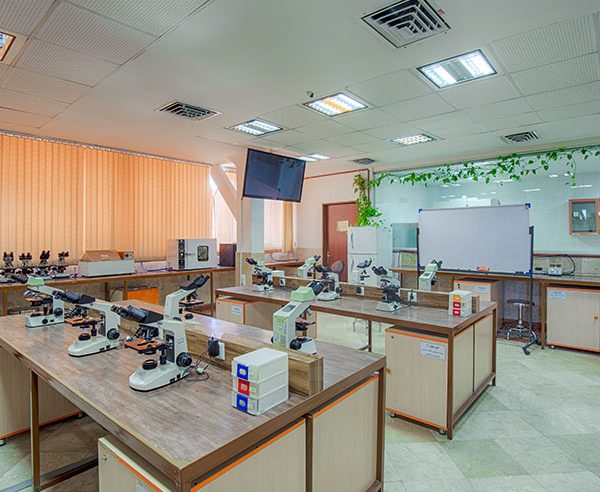 علوم پزشکی وارستگان