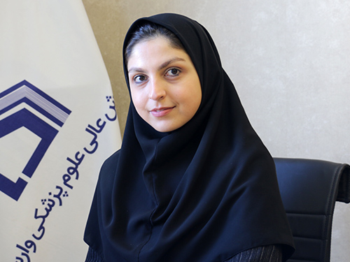 الناز نظری