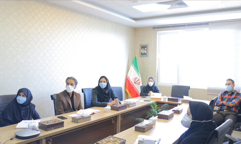 هم اندیشی اساتید زبان