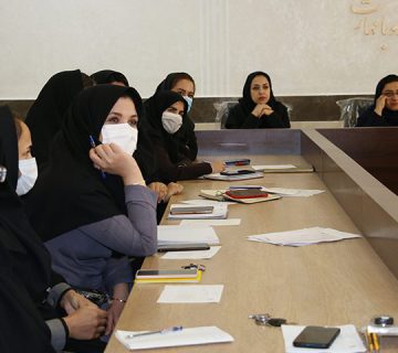 کارگاه کتابخوانی