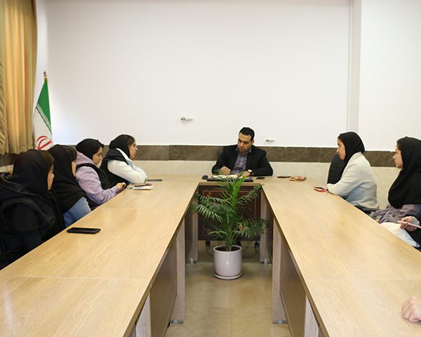 نشست صمیمانه معاونت فرهنگی دانشجویی با دبیران کانون‌های فرهنگی