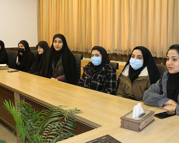 شورای مرکزی و اعضای فعال کانون قرآن و عترت ماوا