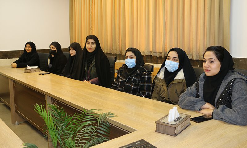 شورای مرکزی و اعضای فعال کانون قرآن و عترت ماوا