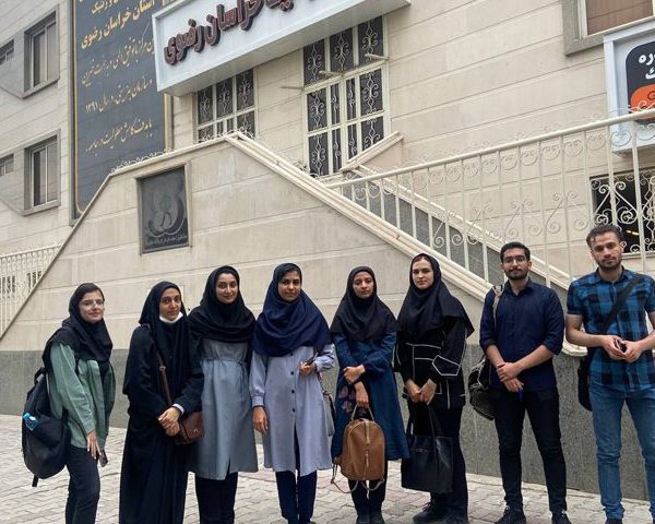 بازدید دانشجویان علوم آزمایشگاهی از بنیاد ژنتیک خراسان رضوی