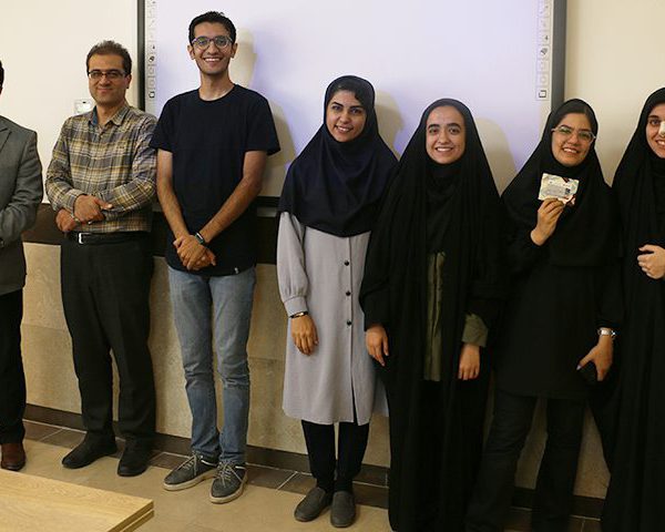 پایان مسابقات ارائه به زبان انگلیسی و مشخص شدن برندگان