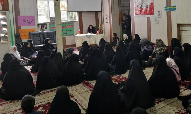 برنامه آموزشی اصول تغذیه سالم در مسجد امام علی النقی (ع)