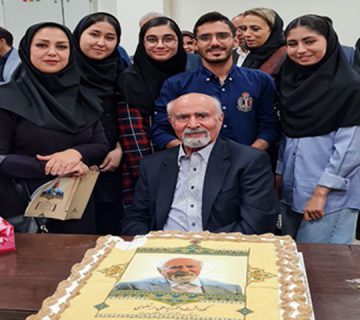 حضور اعضا هیئت علمی و دانشجویان گروه کنترل کیفی مواد غذایی درمراسم نکوداشت دکتر سیّد علی مرتضوی