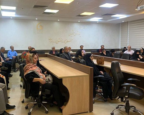 The summer plan of Varestegan Medical Sciences Counseling Office for parents of students