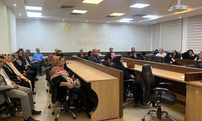 The summer plan of Varestegan Medical Sciences Counseling Office for parents of students