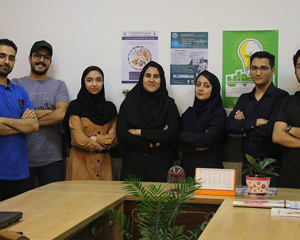 بازدید نماینده معاون تحقیقات و فناوری وزارت بهداشت، درمان و آموزش پزشکی و کارشناس کمیته تحقیقات دانشجویی دانشگاه علوم پزشکی مشهد از کمیته تحقیقات مرکز علوم پزشکی وارستگان