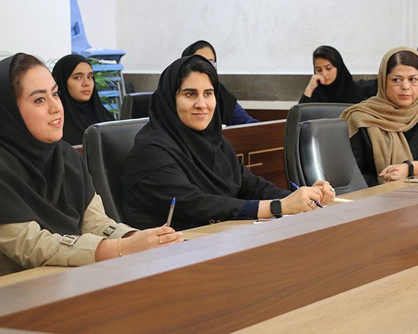 دورهمی انتقال تجربه راه‌های عادت سازی به کتابخوانی