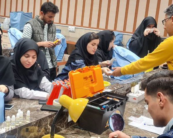 برگزاری کلاس اصول فنی و نگهداری تجهیزات علوم آزمایشگاهی به شیوه‌ای نوین و کارآمد