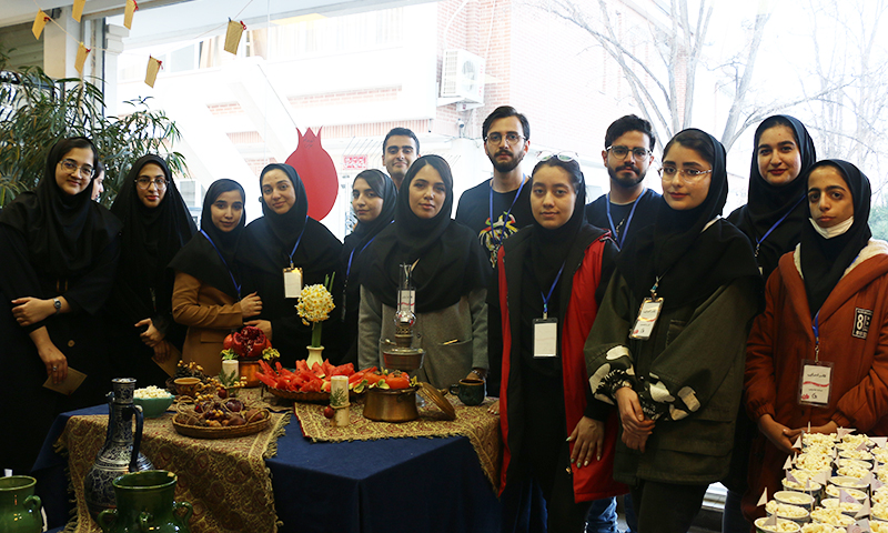 یک یلدای گرم و صمیمی دانشجویی