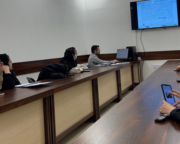 Health service management students visit Velayat Hospital