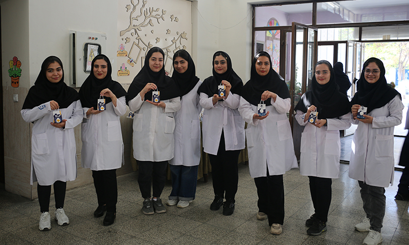 آگاه سازی دانشآموزان درباره اهمیت تغذیه سالم