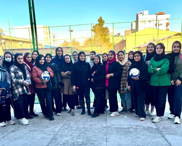 والیبال دختران